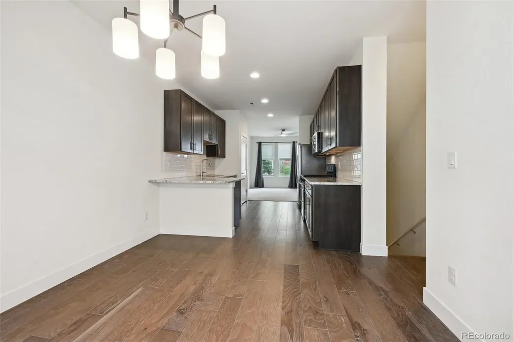1056 Navajo Street Denver CO 80204
