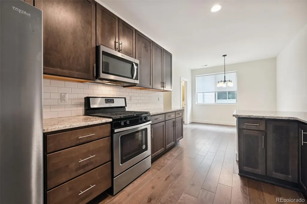 1056 Navajo Street Denver CO 80204