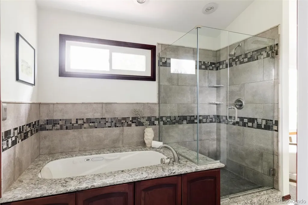 284 S Lark Avenue Louisville CO 80027