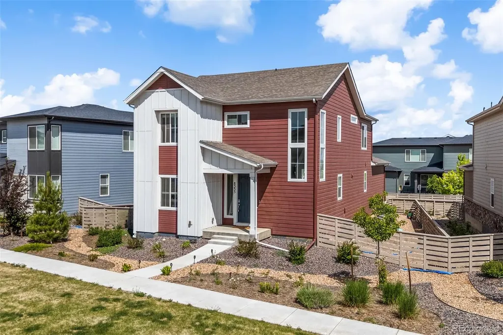 8335 Big Thompson Street Littleton CO 80125