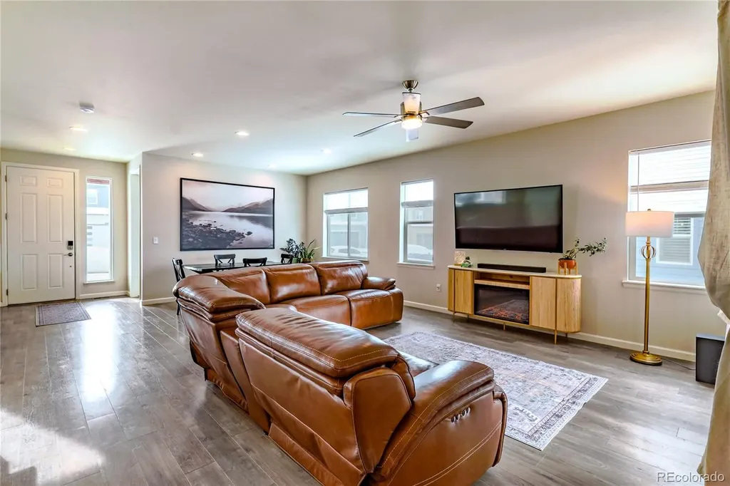8335 Big Thompson Street Littleton CO 80125