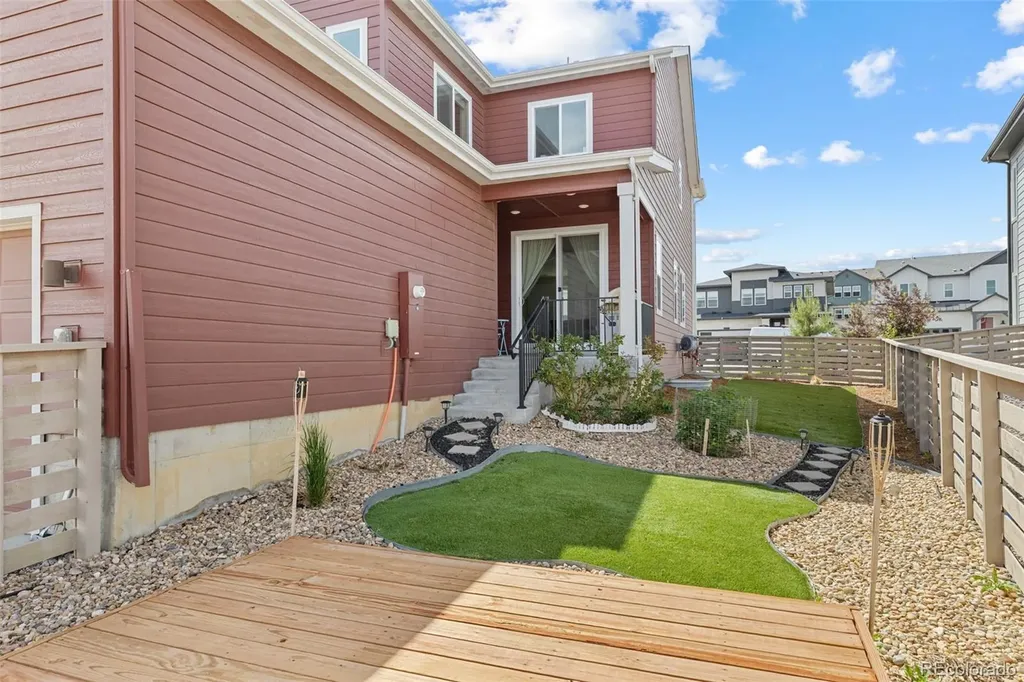 8335 Big Thompson Street Littleton CO 80125