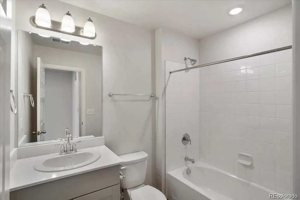 6357 N Netherland Court Aurora CO 80019
