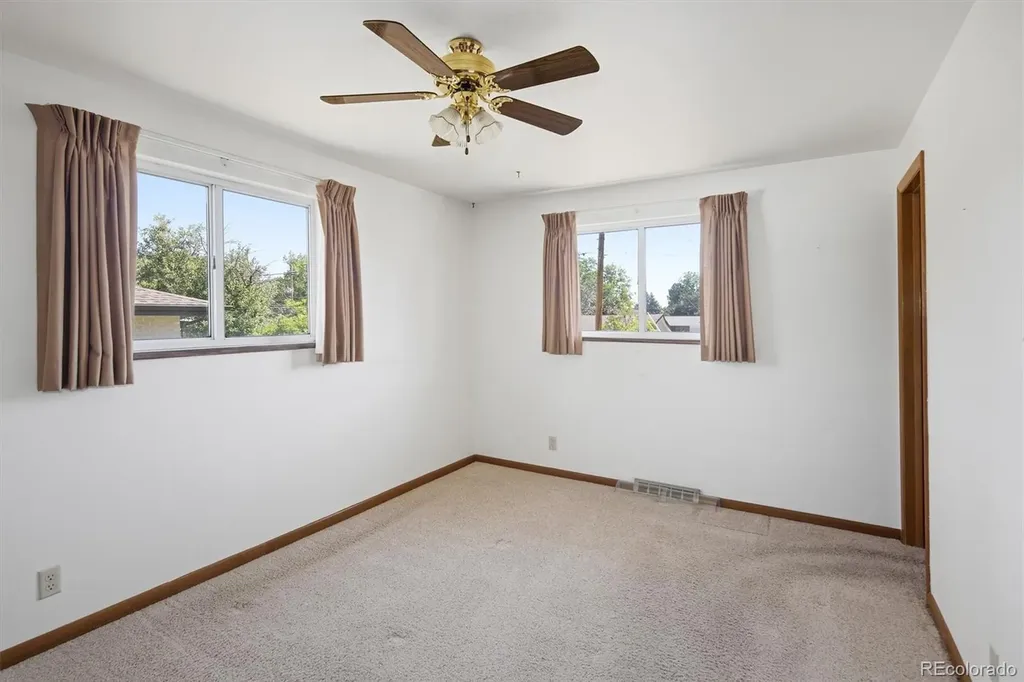 1530 S Estes Street Lakewood CO 80232