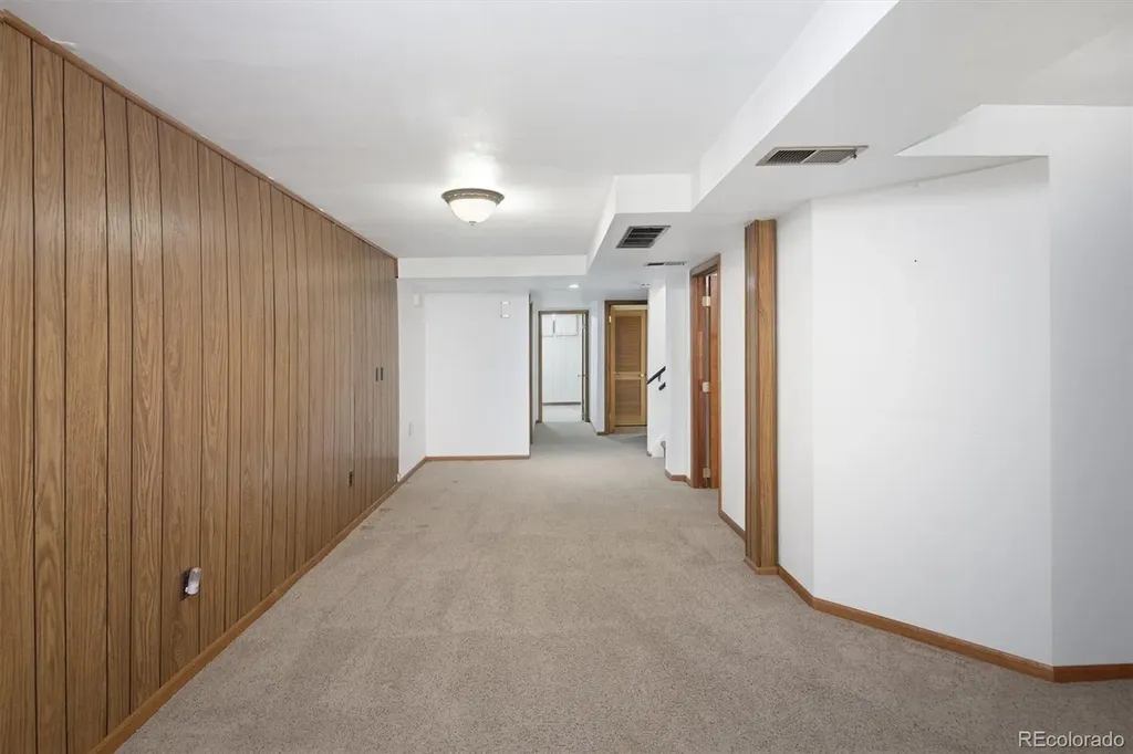 1530 S Estes Street Lakewood CO 80232