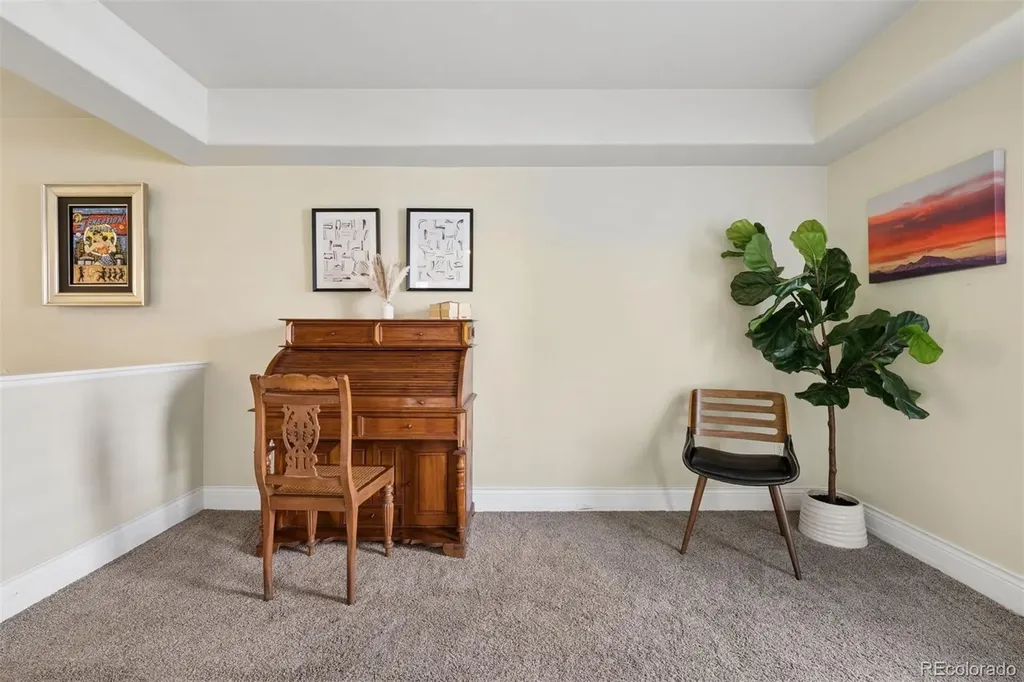 700 Albion Street Denver CO 80220