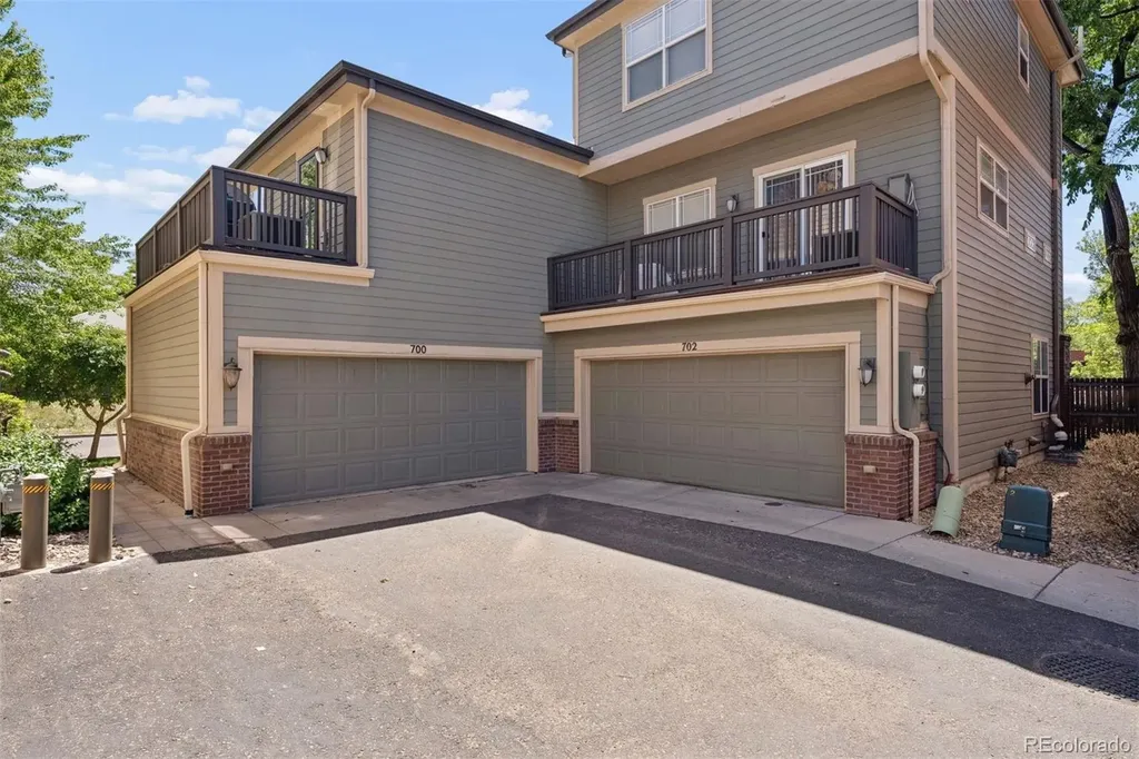 700 Albion Street Denver CO 80220