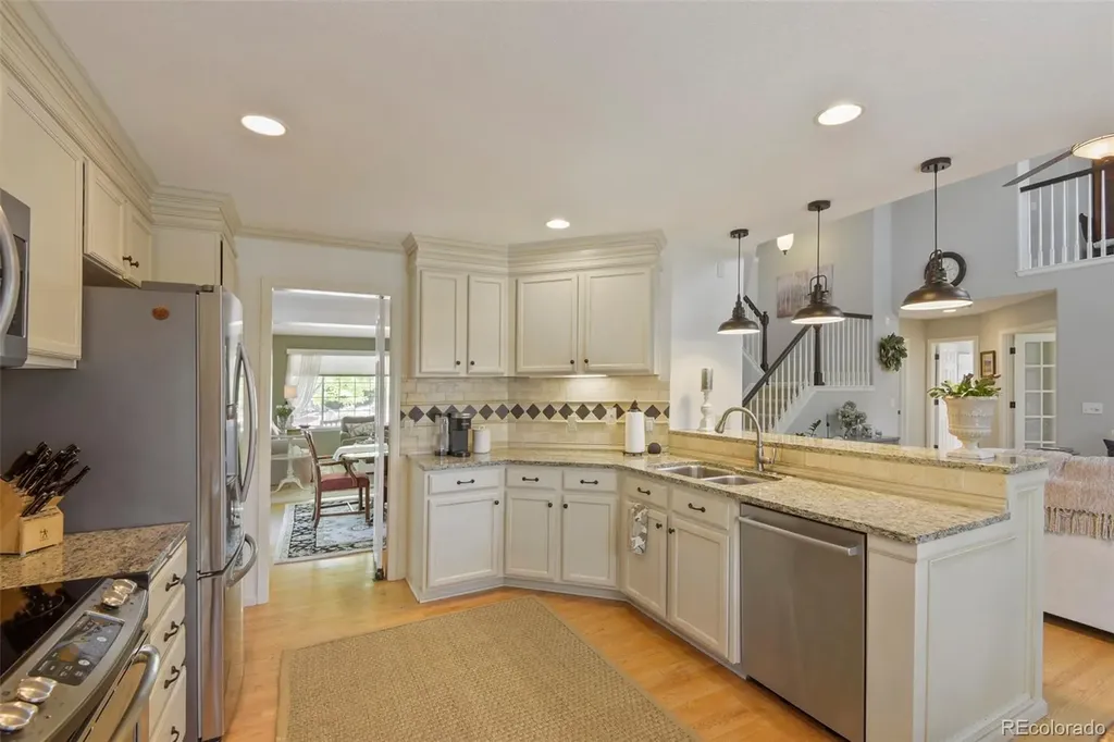 10329 Royal Eagle Street Highlands Ranch CO 80129