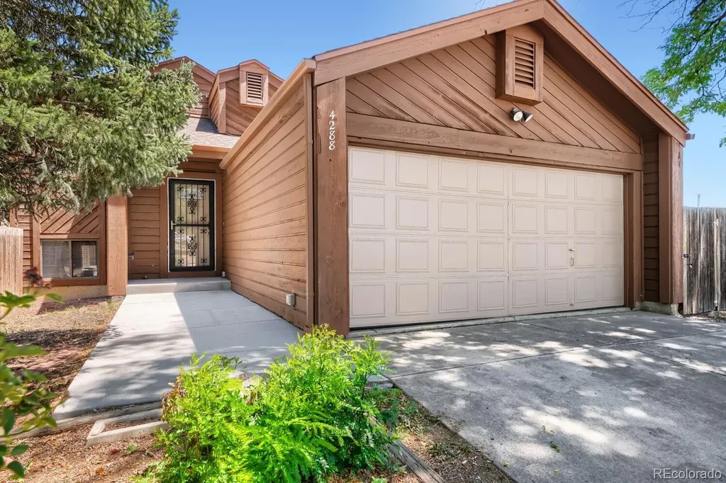 4288 S Richfield Street Aurora CO 80013