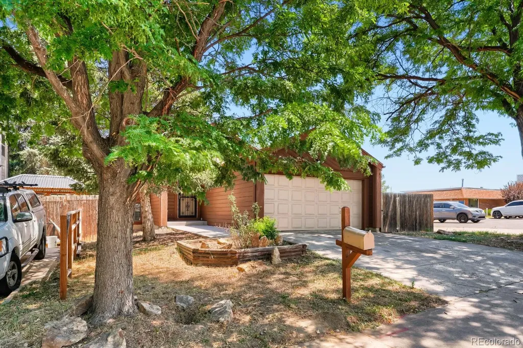 4288 S Richfield Street Aurora CO 80013