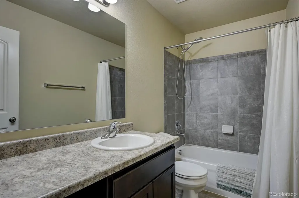 5644 Shamrock Heights Colorado Springs CO 80923