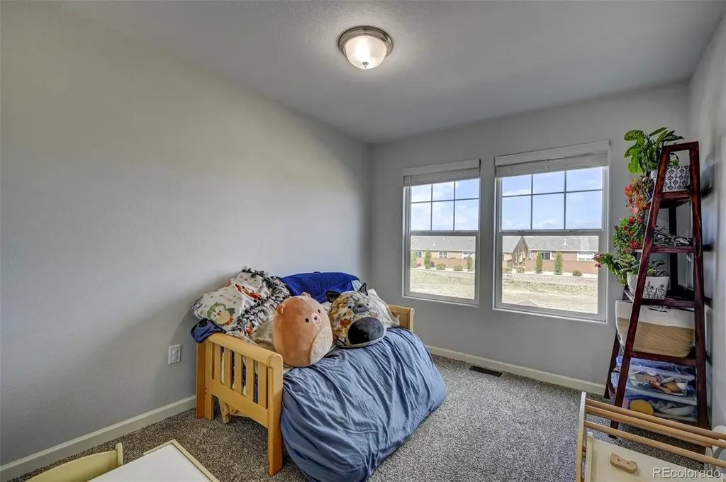 5644 Shamrock Heights Colorado Springs CO 80923