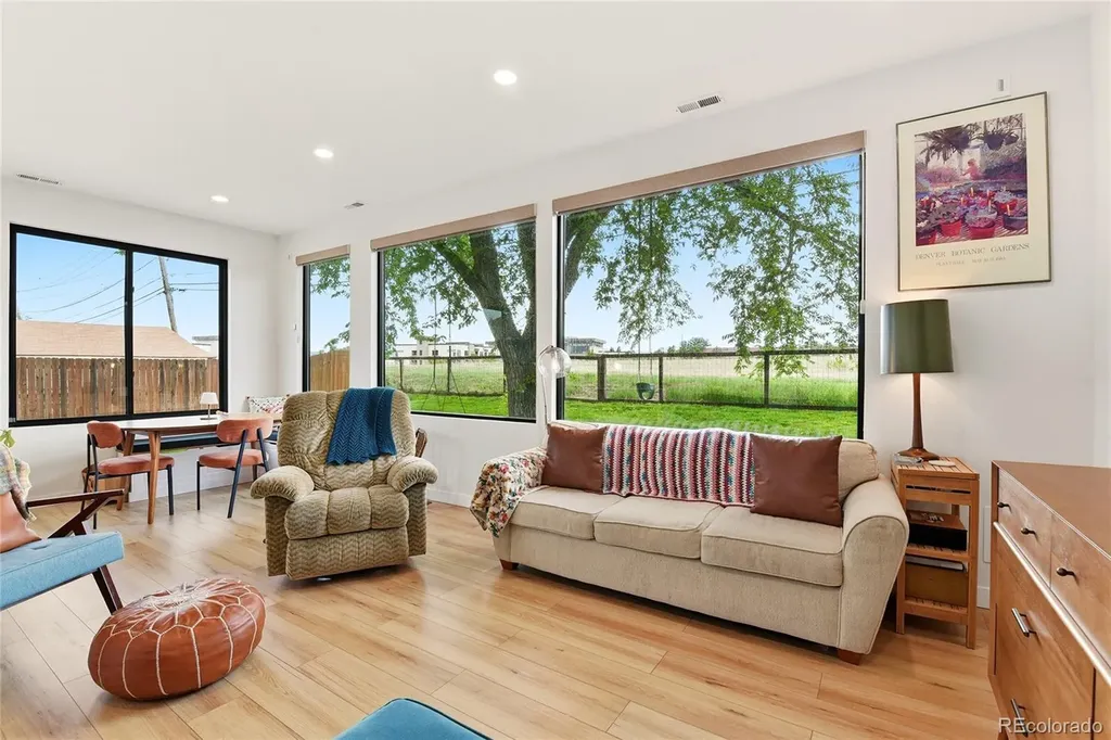 5387 Lynn Drive Arvada CO 80002