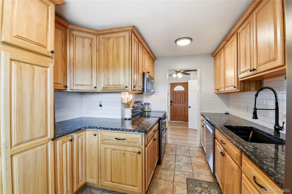 5387 Lynn Drive Arvada CO 80002
