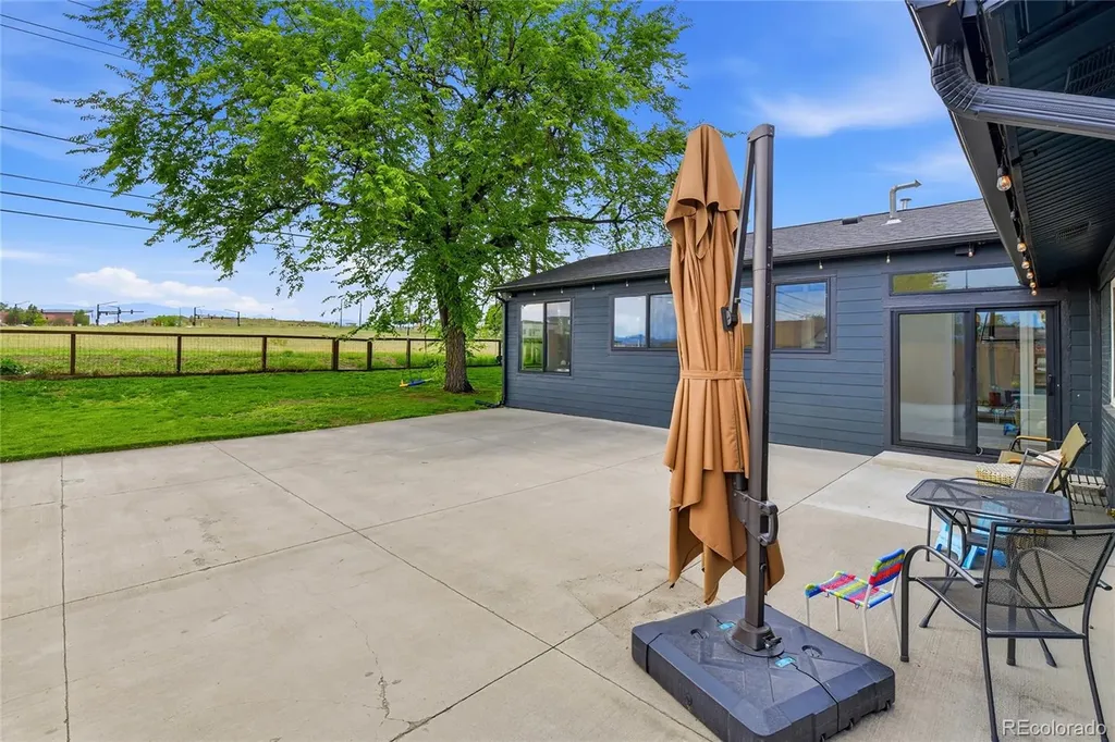 5387 Lynn Drive Arvada CO 80002