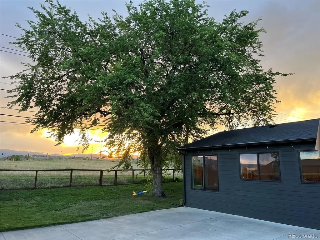 5387 Lynn Drive Arvada CO 80002