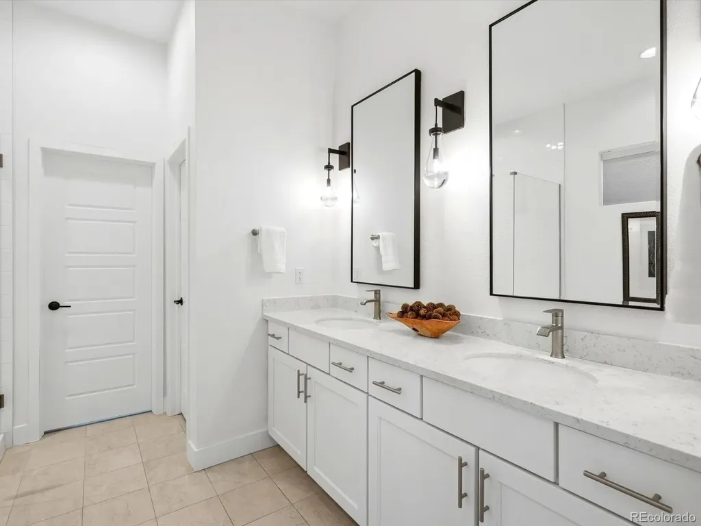 1612 Stablecross Drive Castle Rock CO 80108