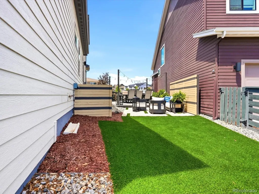 1612 Stablecross Drive Castle Rock CO 80108