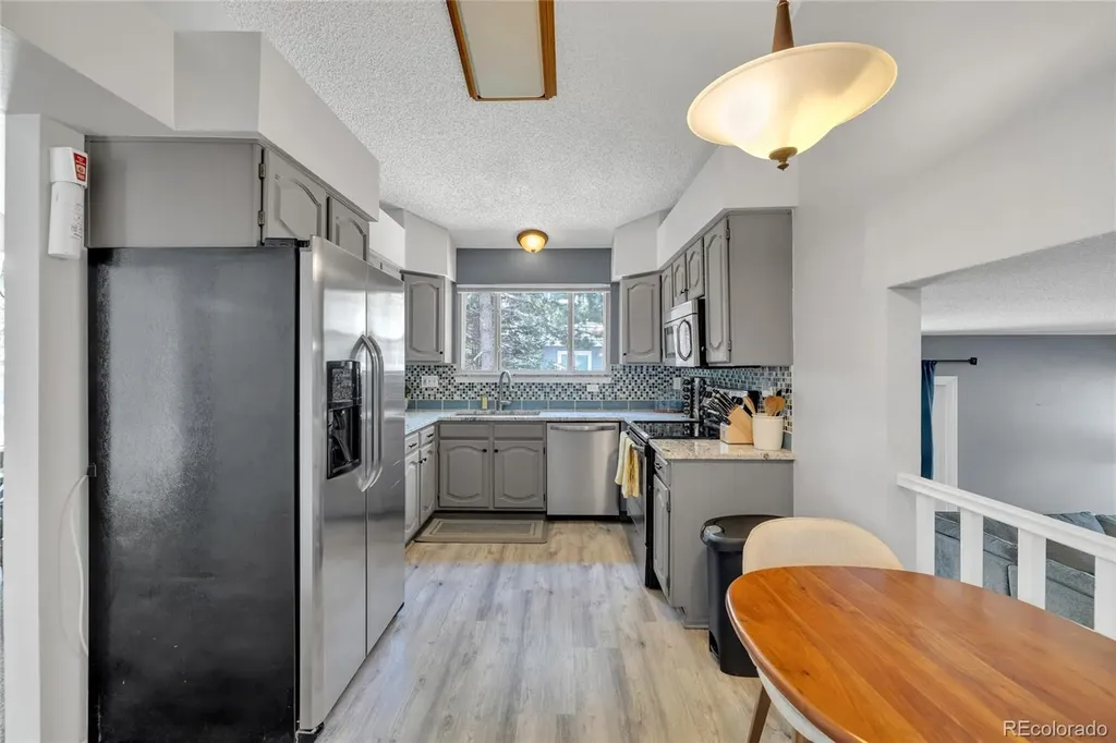 7531 Dawn Court Littleton CO 80125