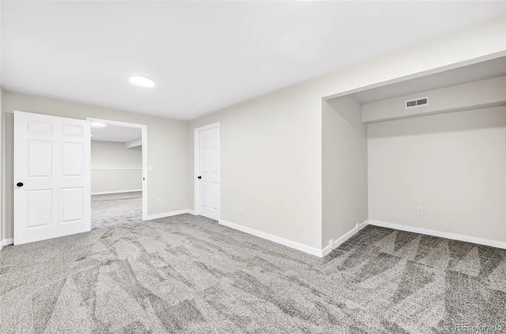 413 Edgewood Avenue Johnstown CO 80534