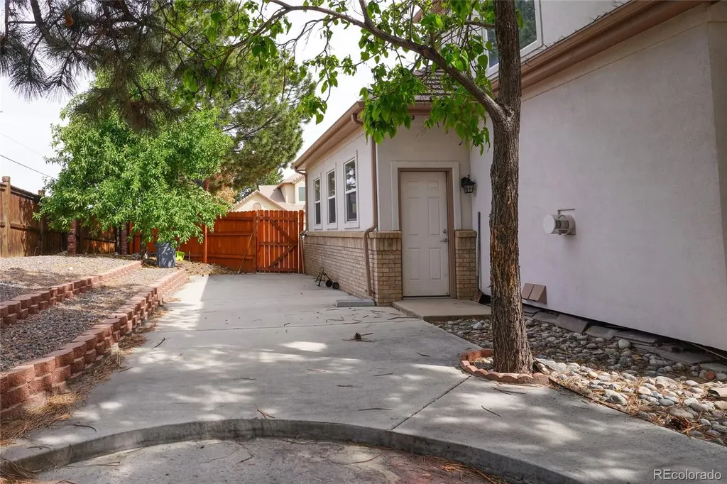 8691 E Hawaii Drive Denver CO 80231