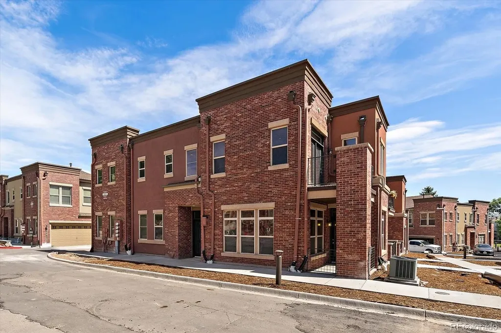 8946 E Nichols Place Englewood CO 80112