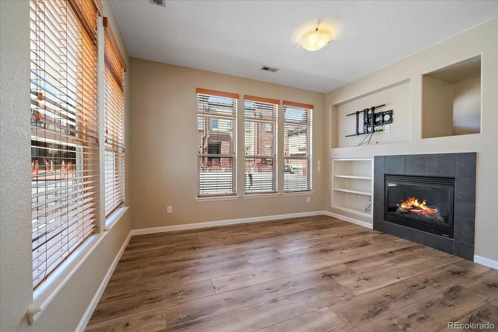 8946 E Nichols Place Englewood CO 80112