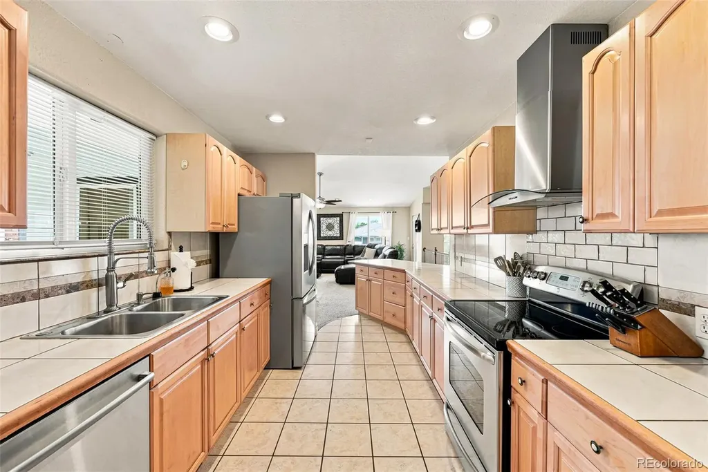 9381 W 67th Place Arvada CO 80004