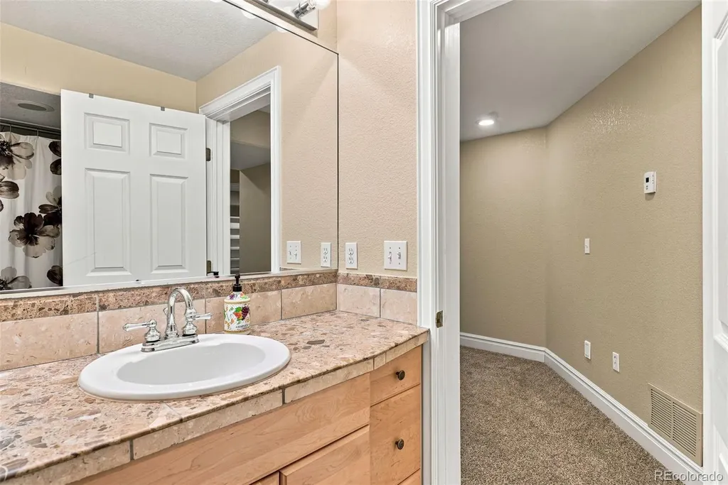 9381 W 67th Place Arvada CO 80004