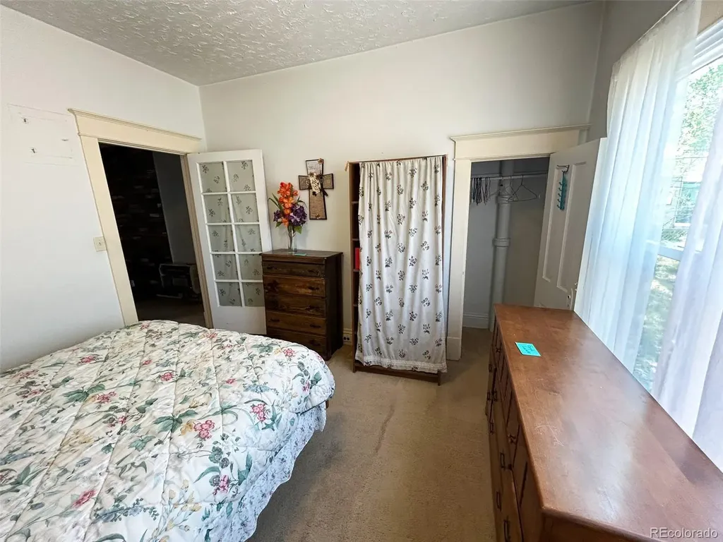 400 7th Street Saguache CO 81149