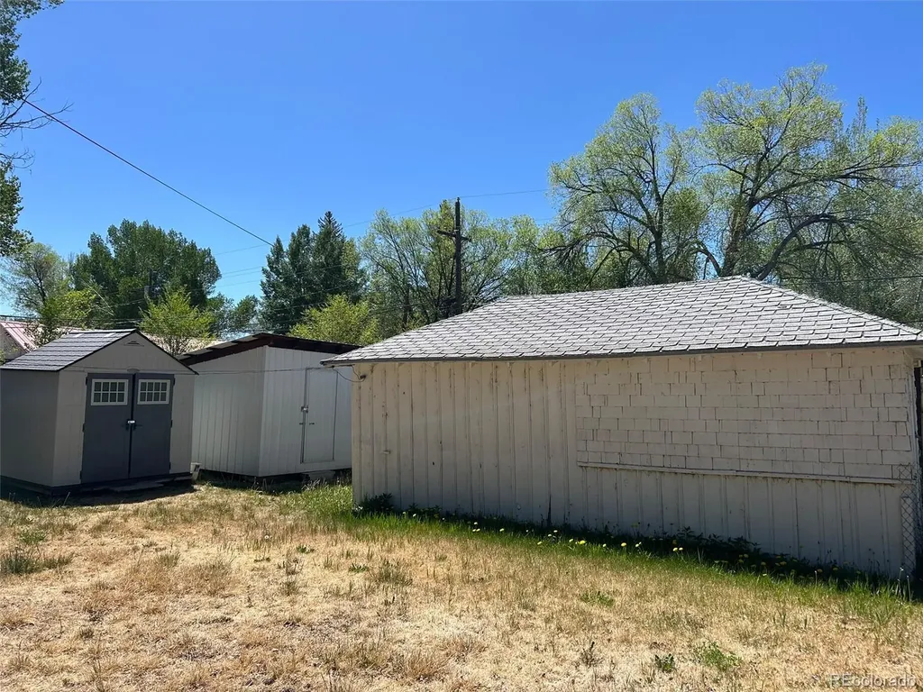 400 7th Street Saguache CO 81149