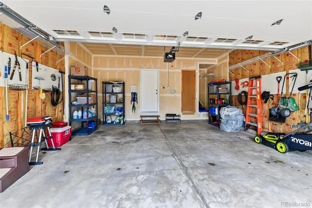 5166 S Shawnee Way Aurora CO 80015