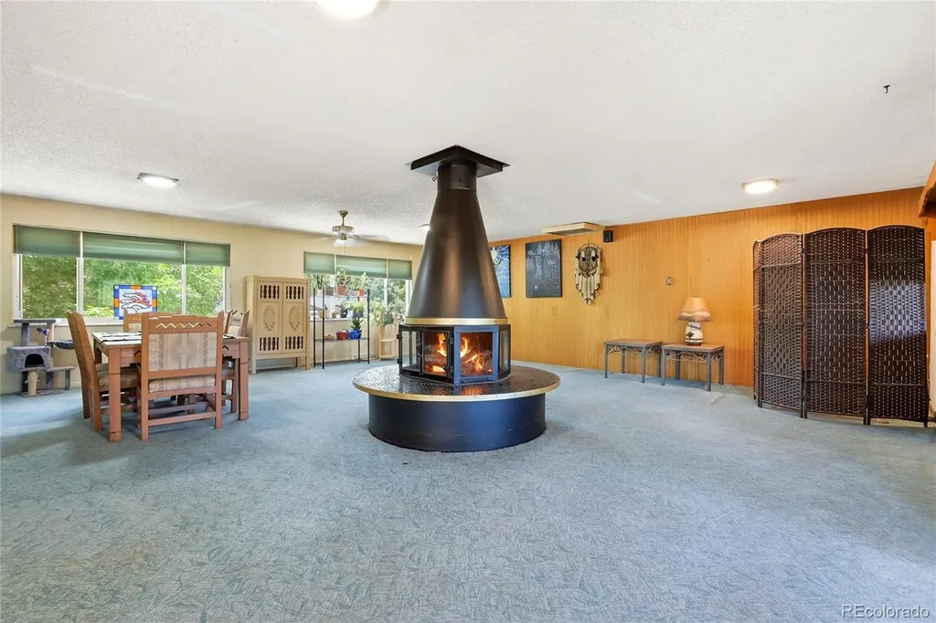 1484 S Balsam Court Lakewood CO 80232