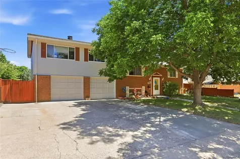 1484 S Balsam Court Lakewood CO 80232