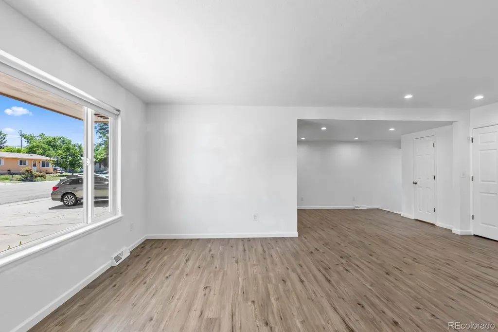 2141 E 84th Avenue Denver CO 80229