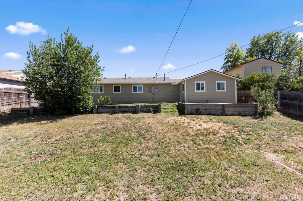 2141 E 84th Avenue Denver CO 80229
