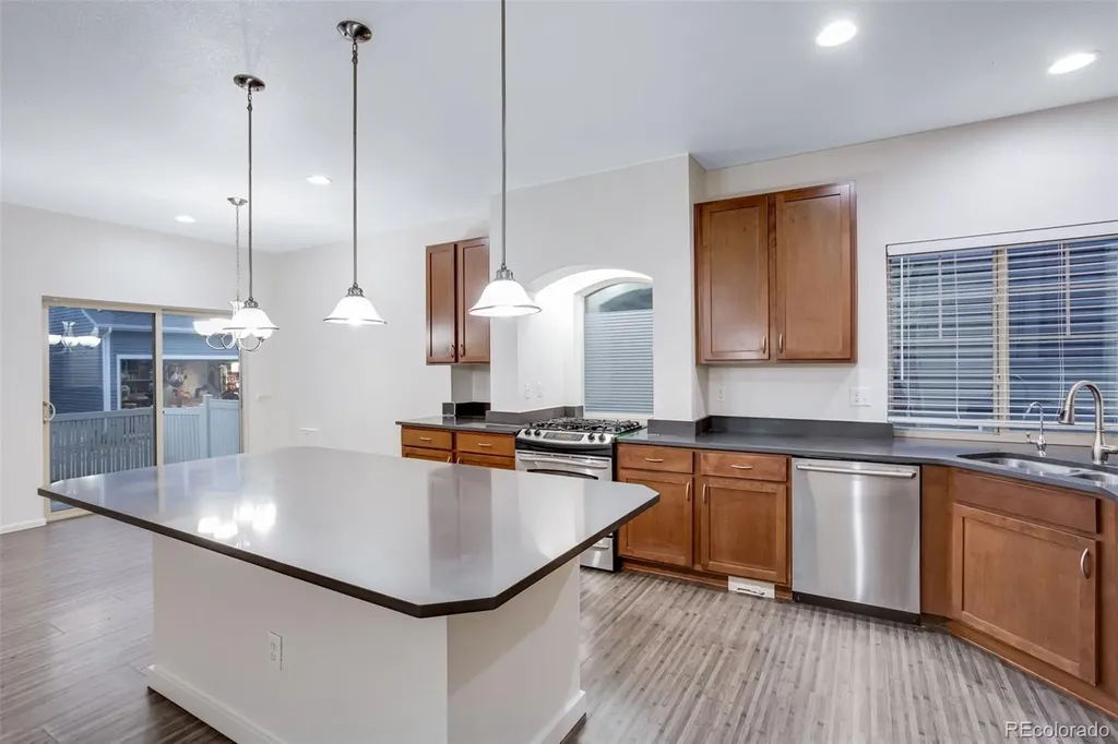9665 E 105th Avenue Commerce City CO 80640