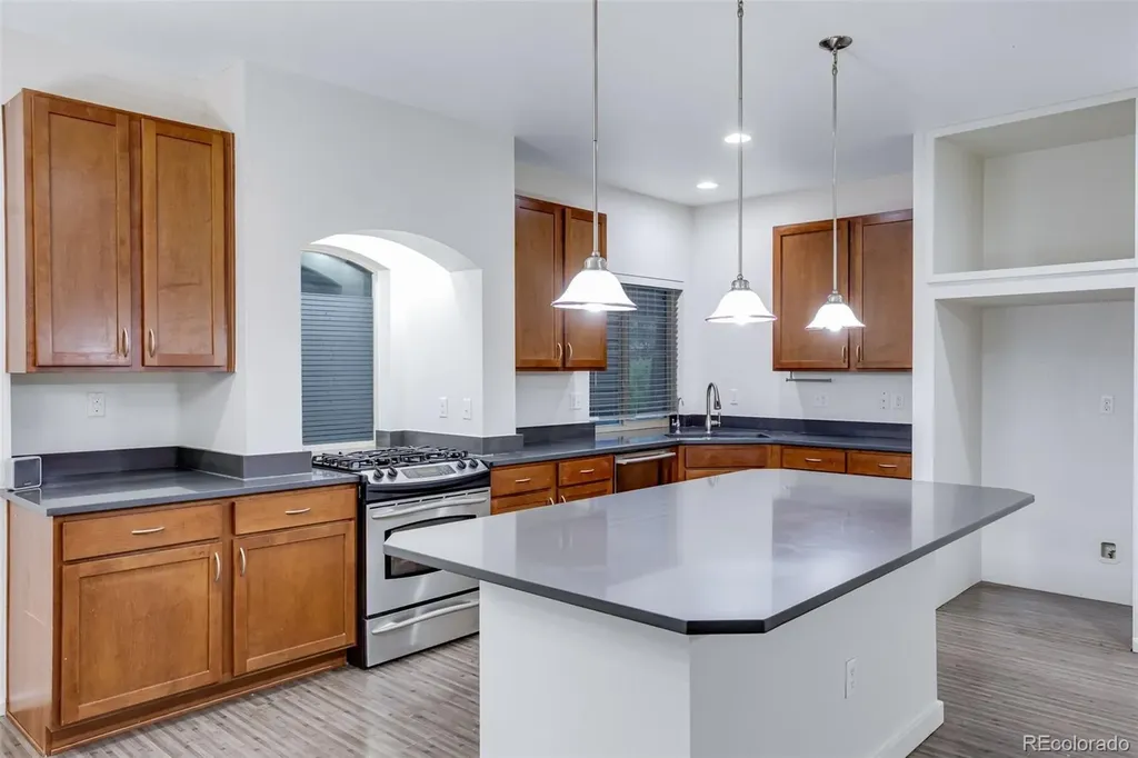 9665 E 105th Avenue Commerce City CO 80640