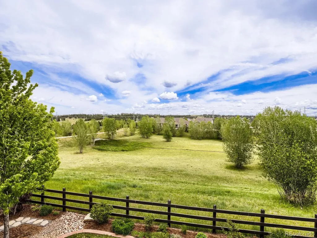 8450 S Biloxi Court Aurora CO 80016