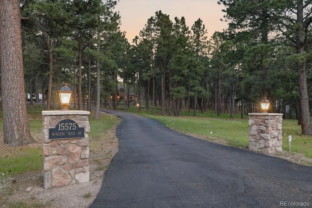 15575 Winding Trail Road Colorado Springs CO 80908