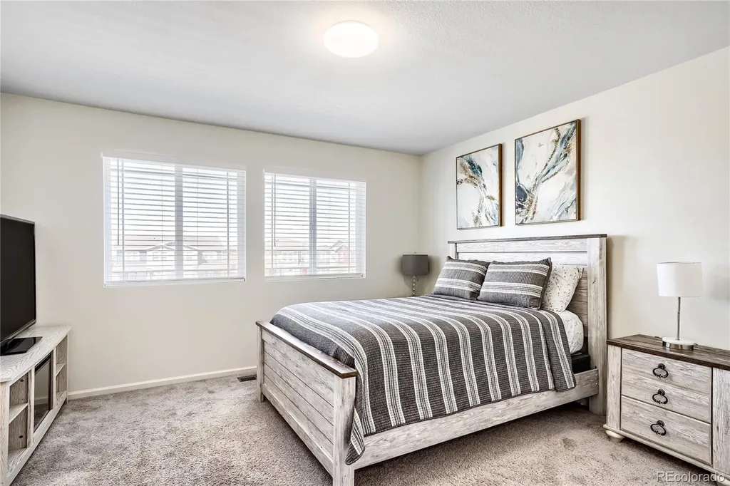 6211 N Malaya Street Aurora CO 80019