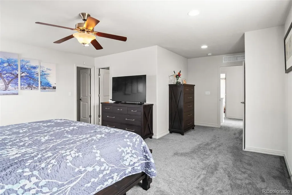 56637 E 23rd Avenue Strasburg CO 80136