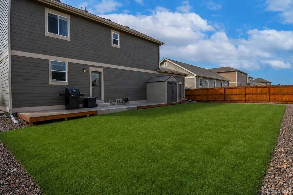 56637 E 23rd Avenue Strasburg CO 80136