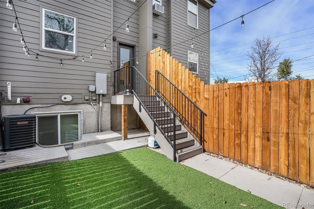 1074 Knox Court Denver CO 80204
