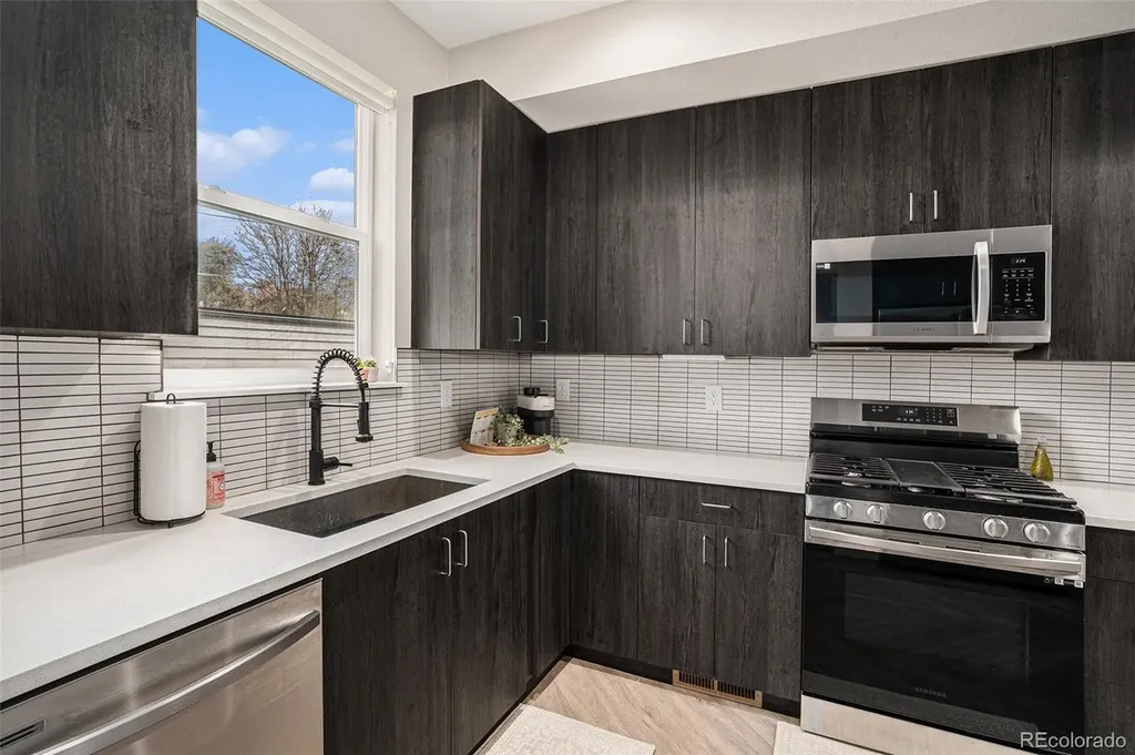 1074 Knox Court Denver CO 80204