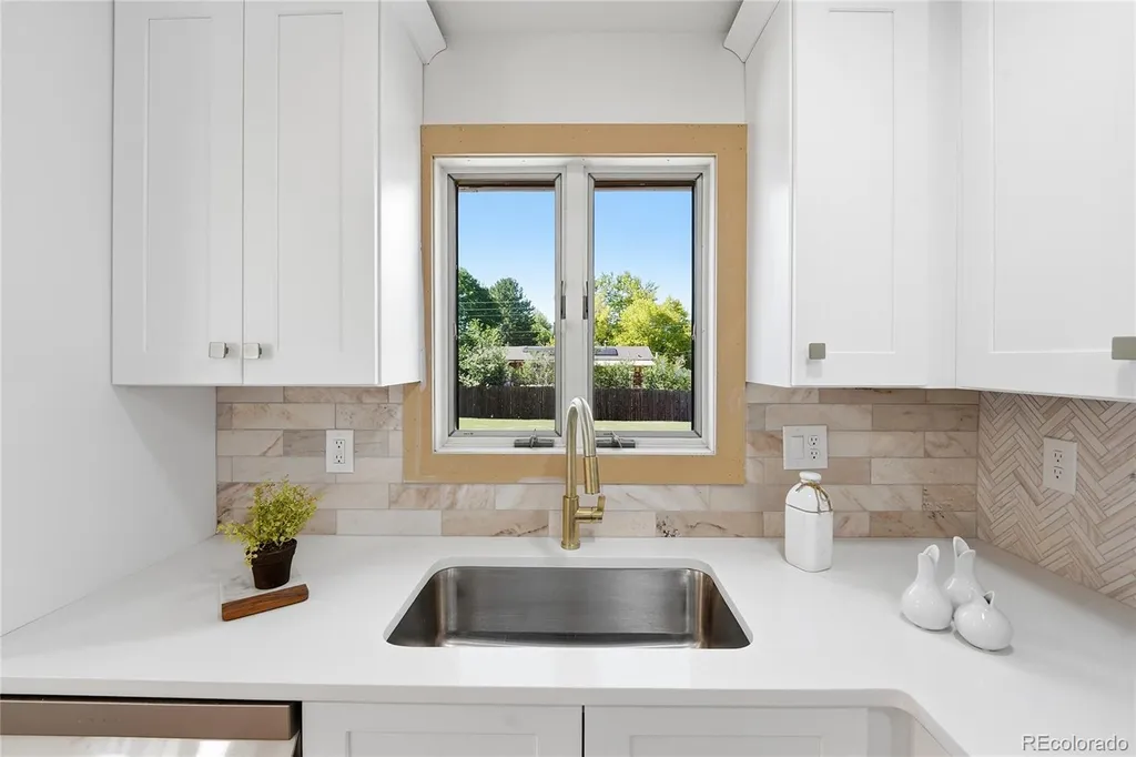 6794 S Ash Way Centennial CO 80122