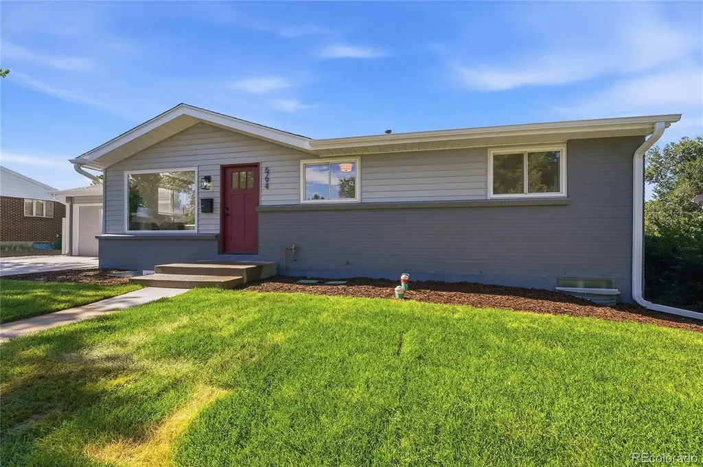 6794 S Ash Way Centennial CO 80122