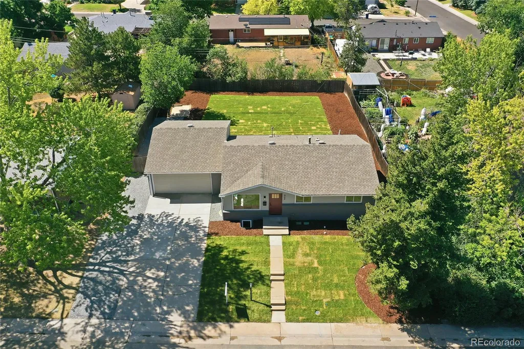 6794 S Ash Way Centennial CO 80122