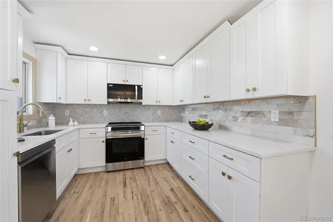 6794 S Ash Way Centennial CO 80122
