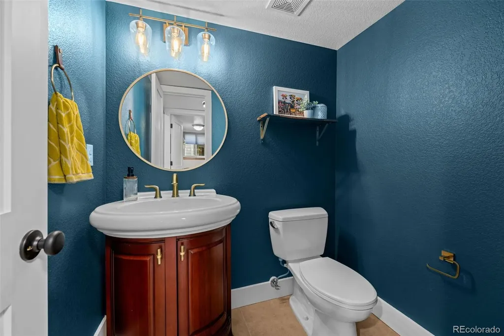 14192 W Evans Circle Lakewood CO 80228